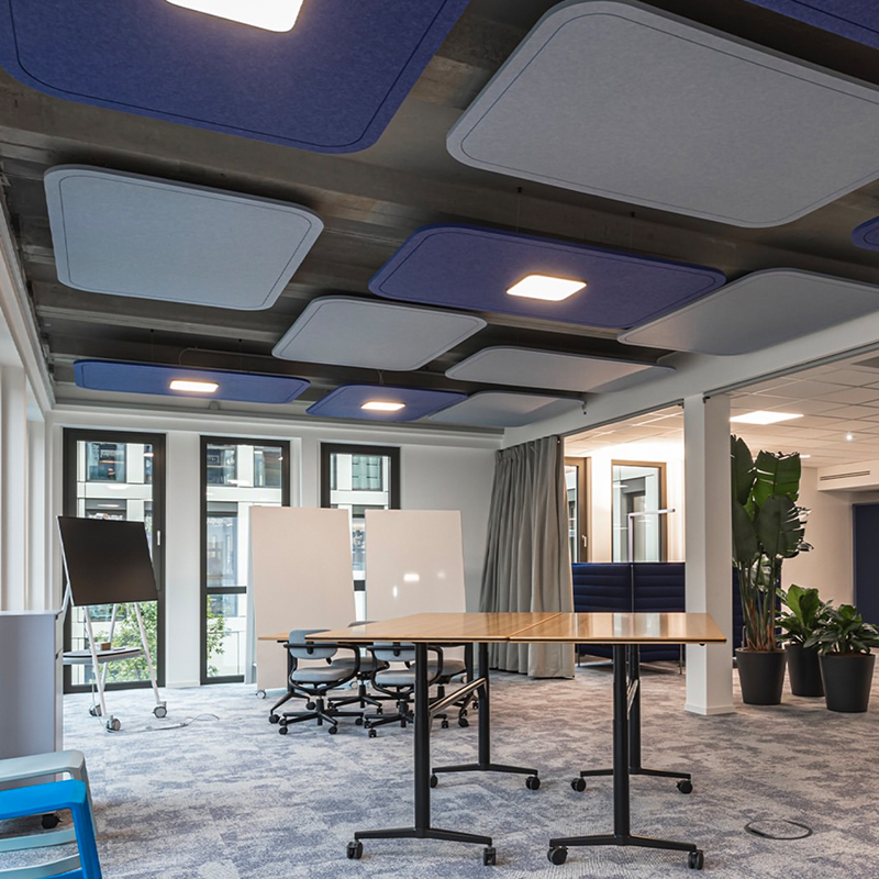 Modern design akustisk panel bafflar ljudabsorberande och miljövänlig polyesterfiberskiva remsor för gymbruk Modern design akustisk panel bafflar ljudabsorberande och miljövänlig polyesterfiberskiva remsor för gymbruk