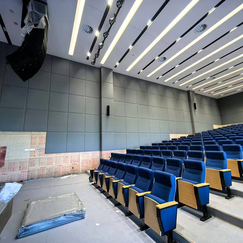 Läderlindade akustikpaneler med svamp som effektivt skyddar människor från skador